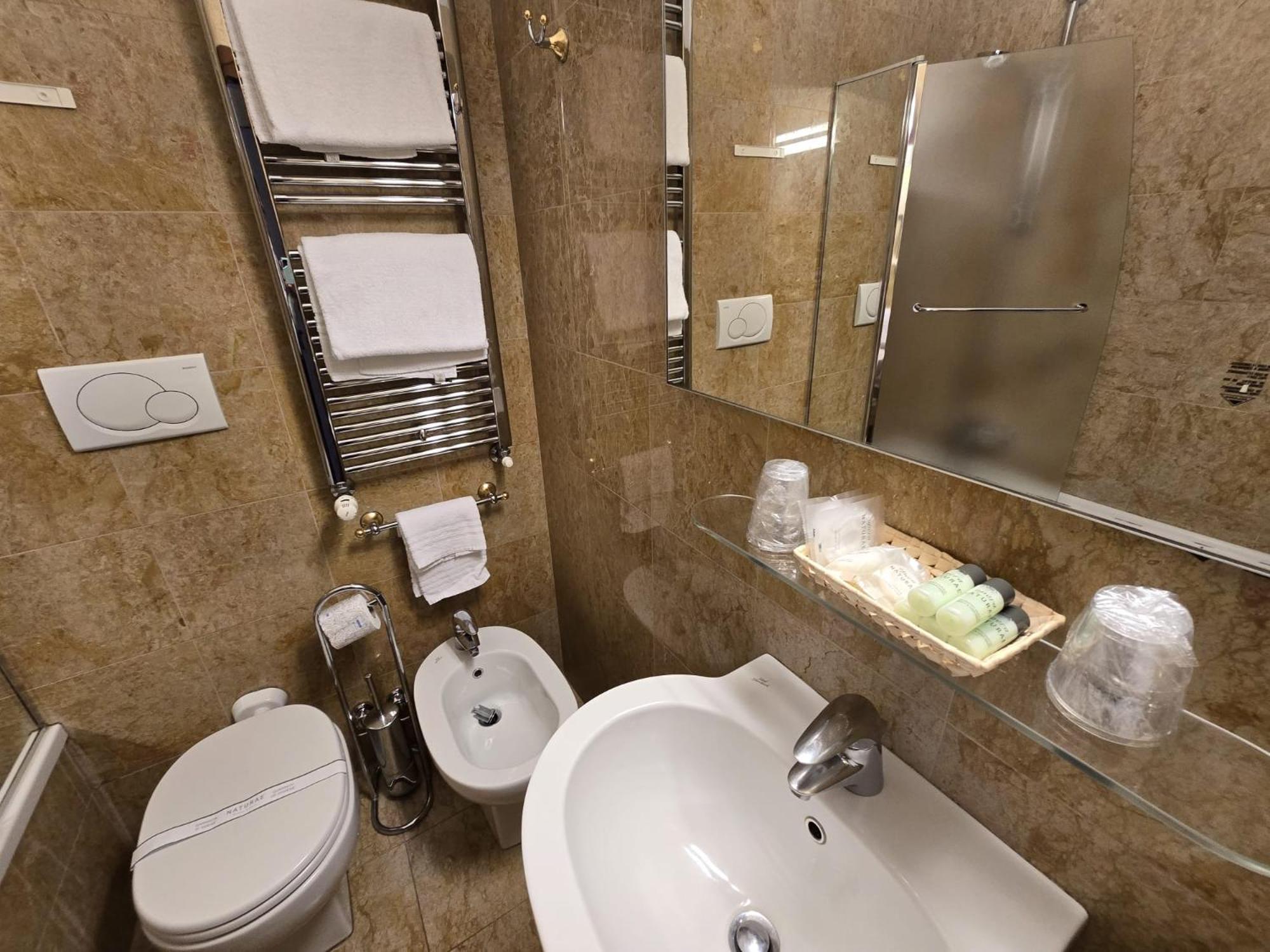 Mokinba Hotels Sant'Ambroeus Milan Exterior photo