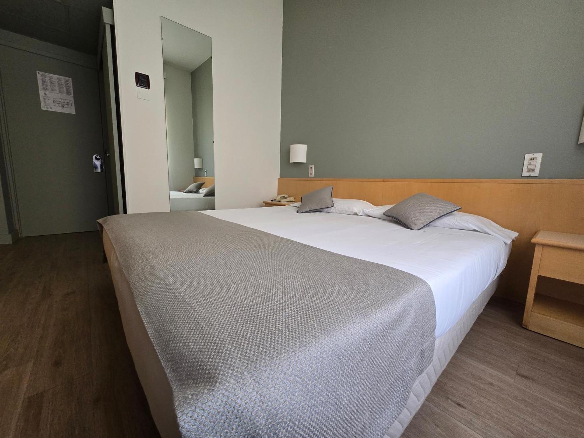 Mokinba Hotels Sant'Ambroeus Milan Exterior photo