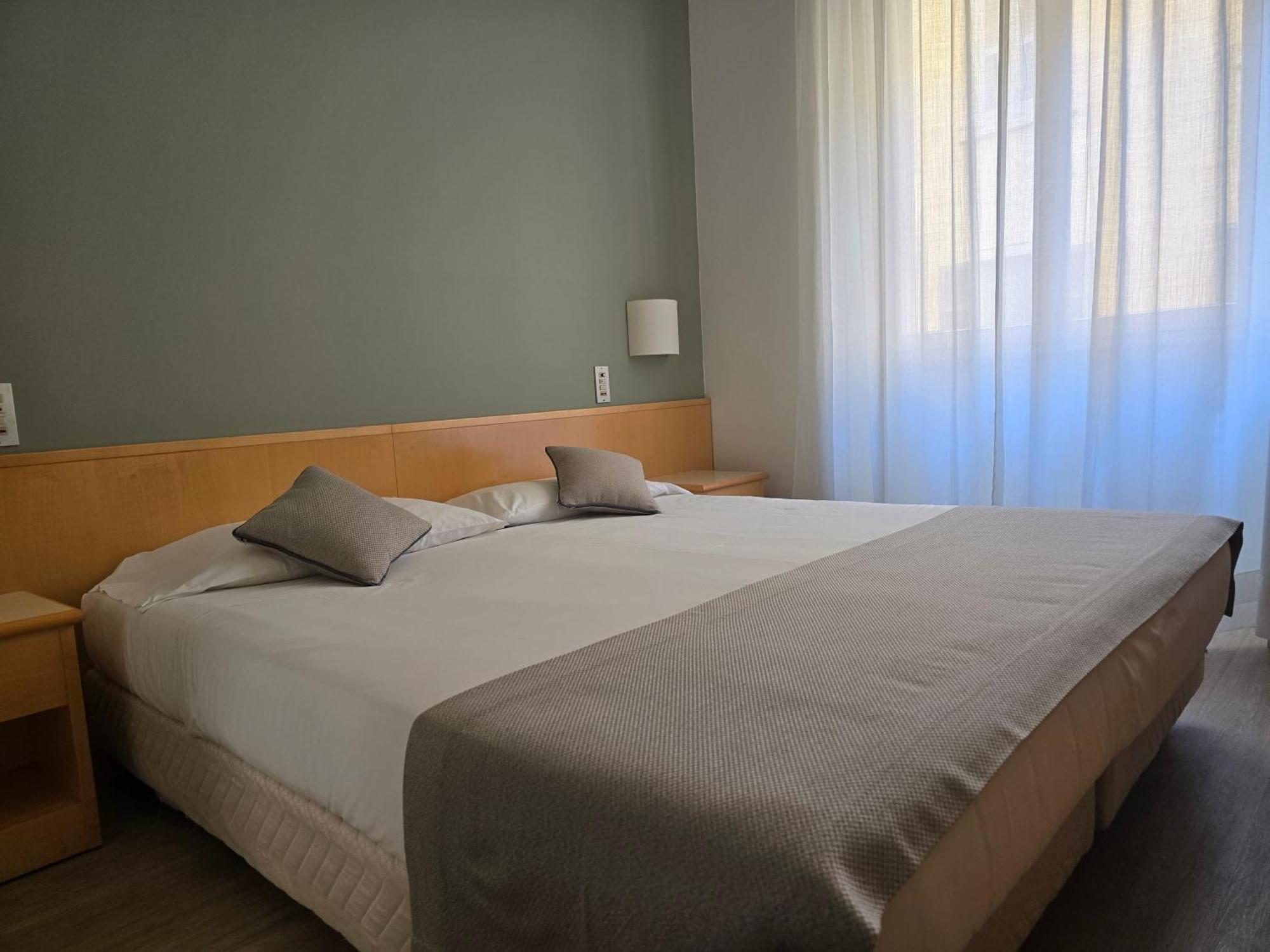 Mokinba Hotels Sant'Ambroeus Milan Exterior photo