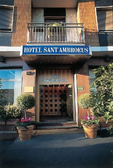 Mokinba Hotels Sant'Ambroeus Milan Exterior photo
